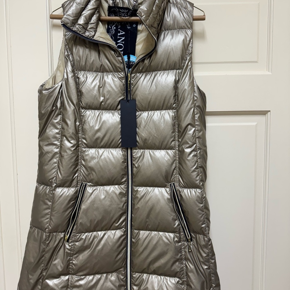 ANORAK Silver Insulated Vest with Glossy Finish